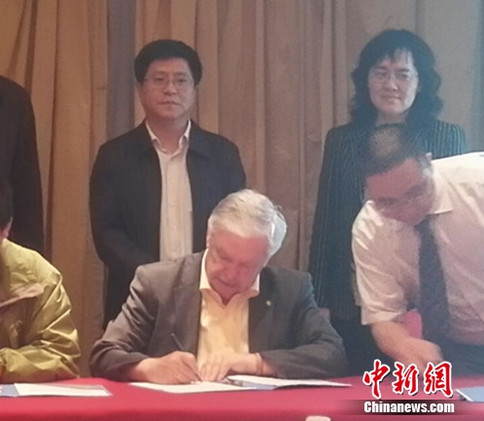 ���_˹��ͯ�ČW(xu��)���Ұ���ؐ�ء������Z��D�����(qu��n)���M(j��n)���s�xʽ